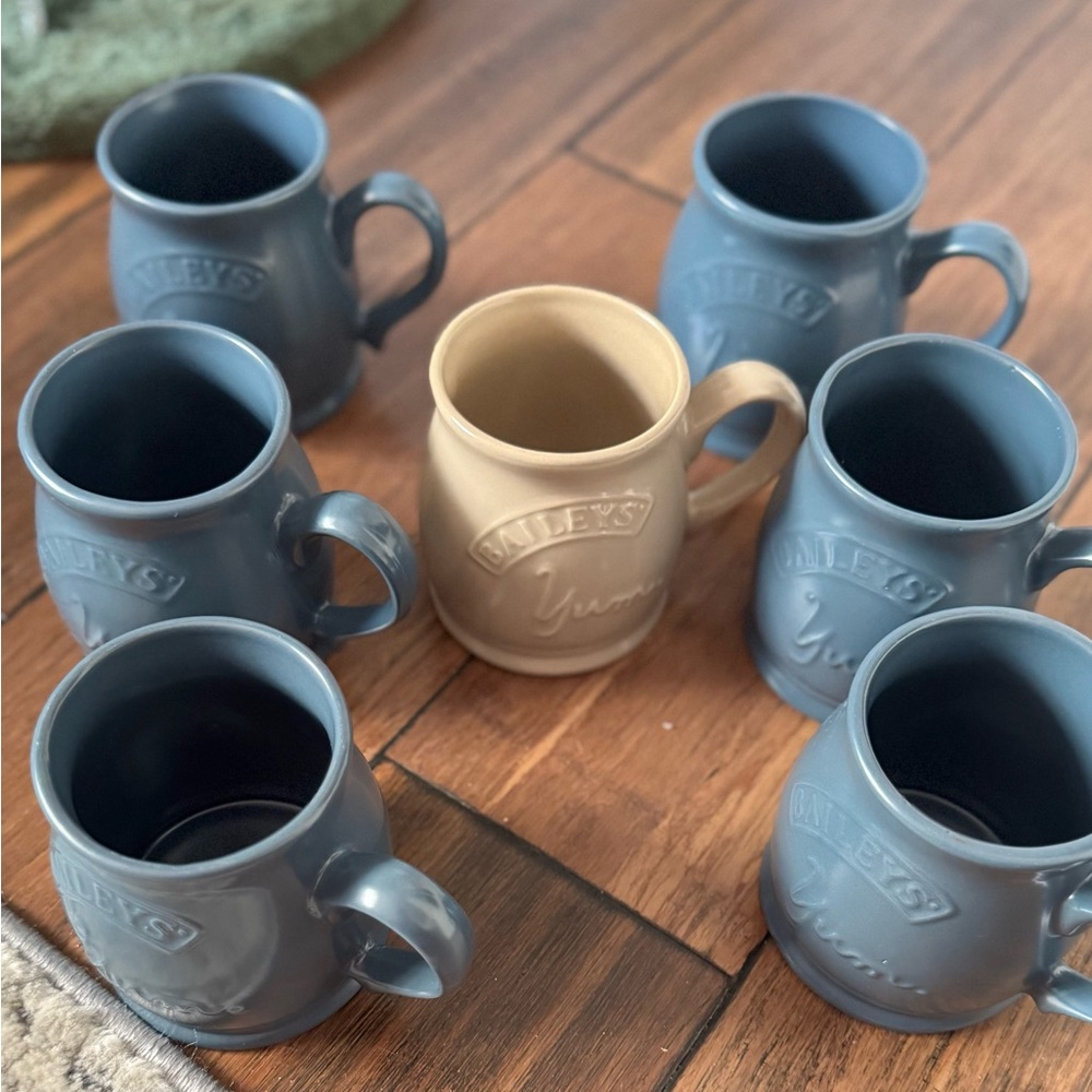 Baileys Irish Cream Vintage Collectible “Yum" Coffee Mugs